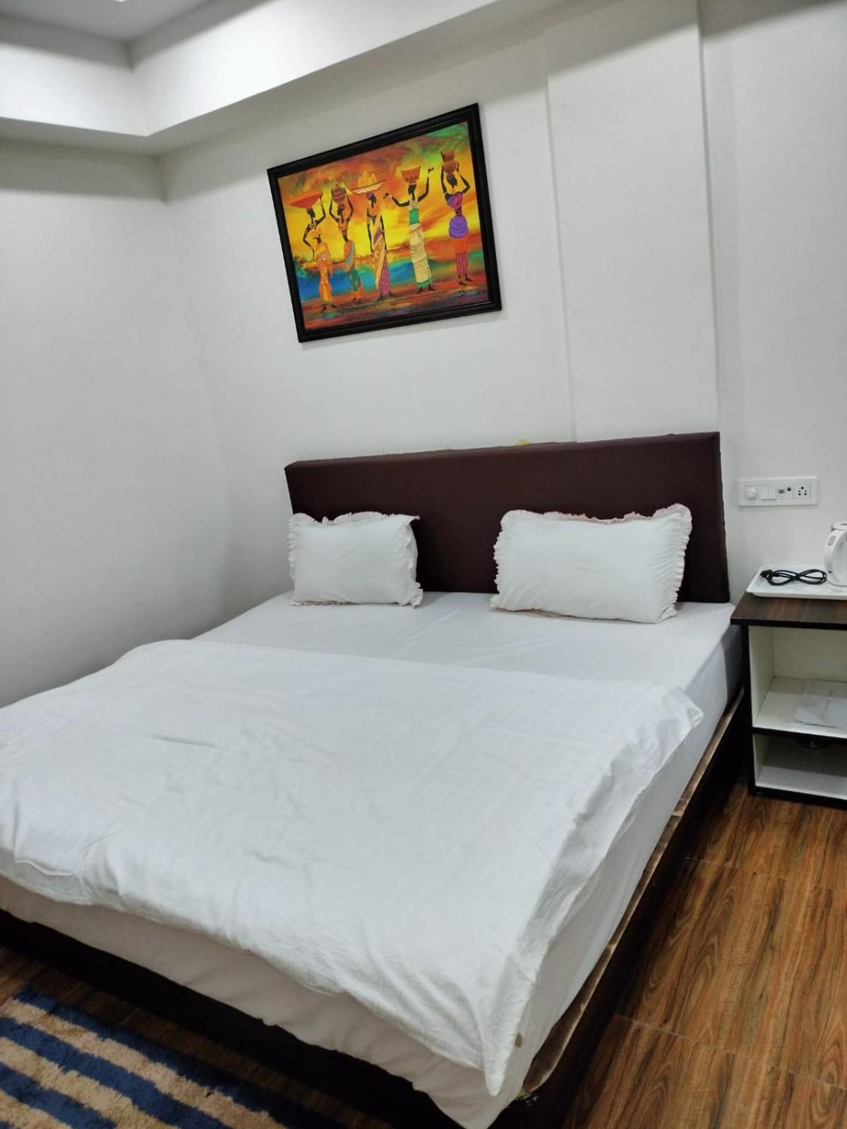 Hotel Somnath Inn Ujjain Dış mekan fotoğraf
