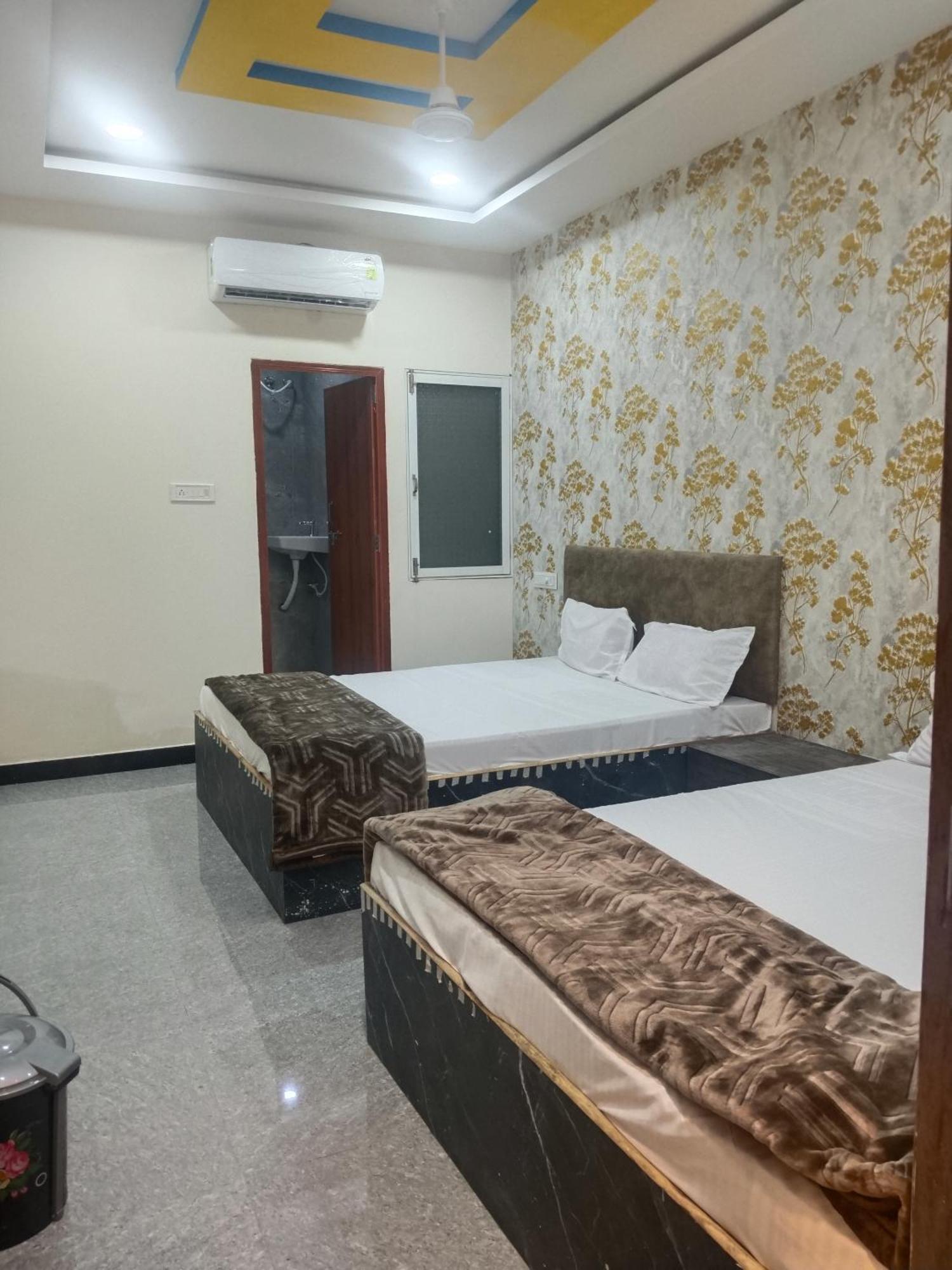 Hotel Somnath Inn Ujjain Dış mekan fotoğraf