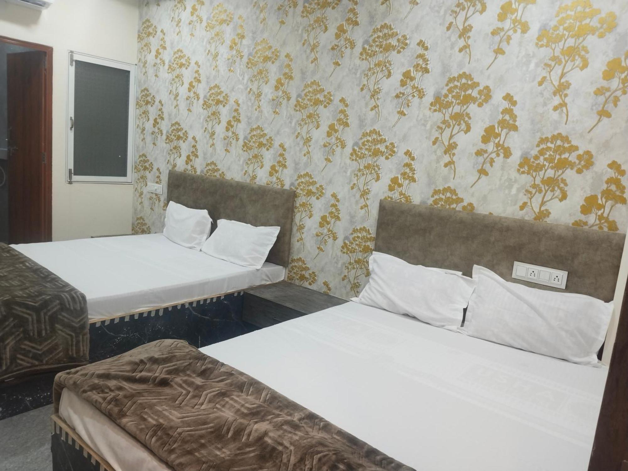 Hotel Somnath Inn Ujjain Dış mekan fotoğraf